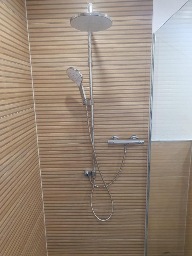 Ferienwohnung Pascale メトラッハ エクステリア 写真